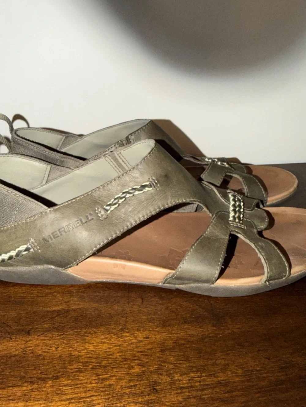 Merrell Women’s Flaxen Olive Leather Sandals Size 9 Outdoors Walking